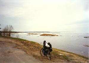 Ted's bike at the Upper Peninsula of Michigan with Lake Superior in the background.
