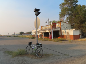 Orovada, Nevada store – Corner od Highway 293 and Highway 95.