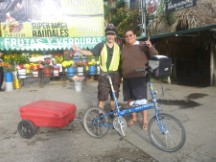 Ted with bike near Guatemala City and a man that was interested in Ted’s trip.  The man was a cyclist and was in his car with his lady.