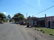 Typical automotive repair shop in Guatemala