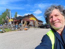 Ted in front of Sannan Putiikki gift store in Kätkäsuvanto, Finland.