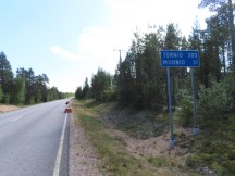 Ted’s bike on highway south of Kätkäsuvanto, Finland.