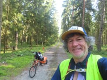 Ted with his bike on trail between Pllwitz and Schollenreuth, Germany.